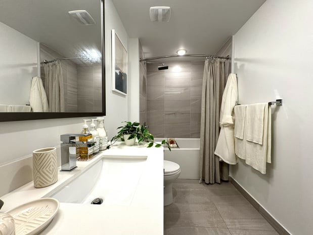 Images Caroline Golden Glades