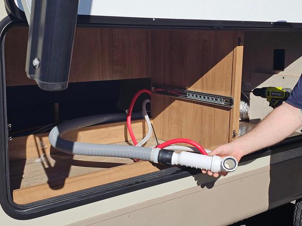 Images Reliable R.V Repair