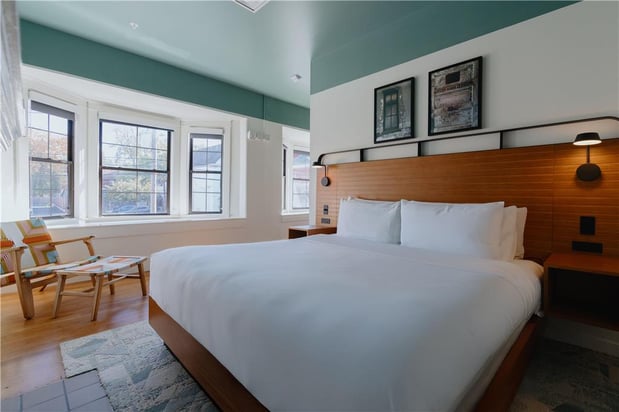 Images The Myriad Hotel Louisville, Tapestry Collection by Hilton