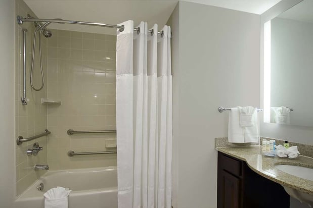 Images Homewood Suites by Hilton Miami - Airport West
