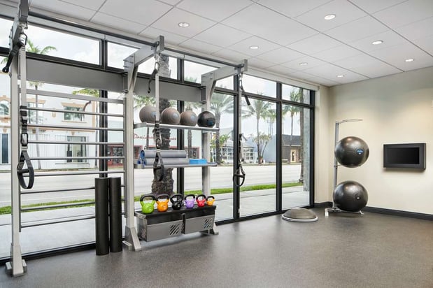 Images Tru by Hilton Ft. Lauderdale Airport