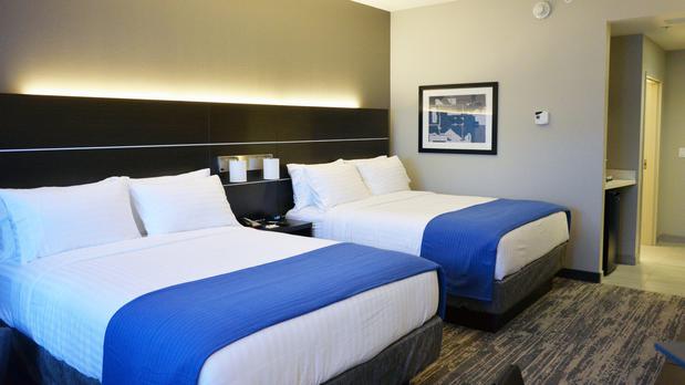 Images Holiday Inn Express & Suites Jacksonville W - I295 And I10, an IHG Hotel