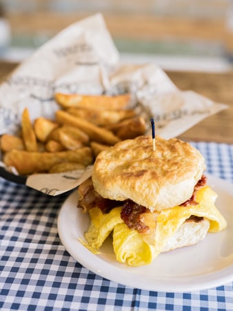 Images Waterloo Ice House 360 & 2222