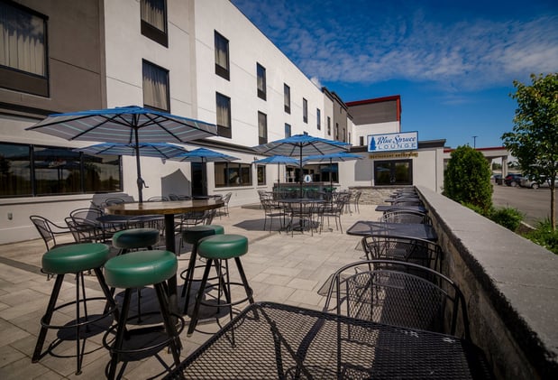 Images Holiday Inn & Suites Syracuse Airport - Liverpool by IHG