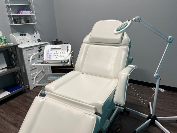 Images Naked Beauty Electrolysis