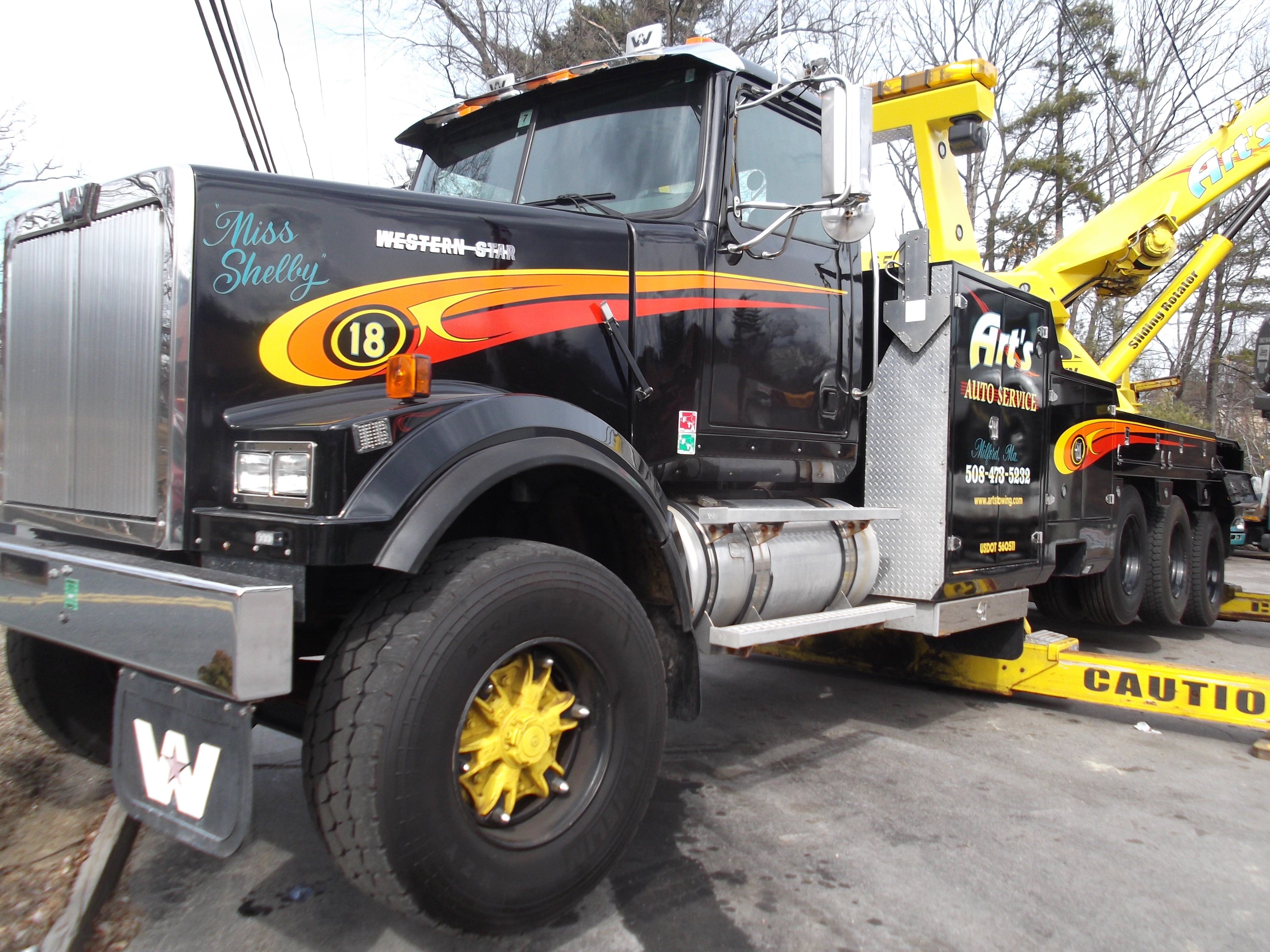 Art's Towing Inc Photo