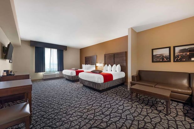 Images Best Western Plus Lakeview Hotel