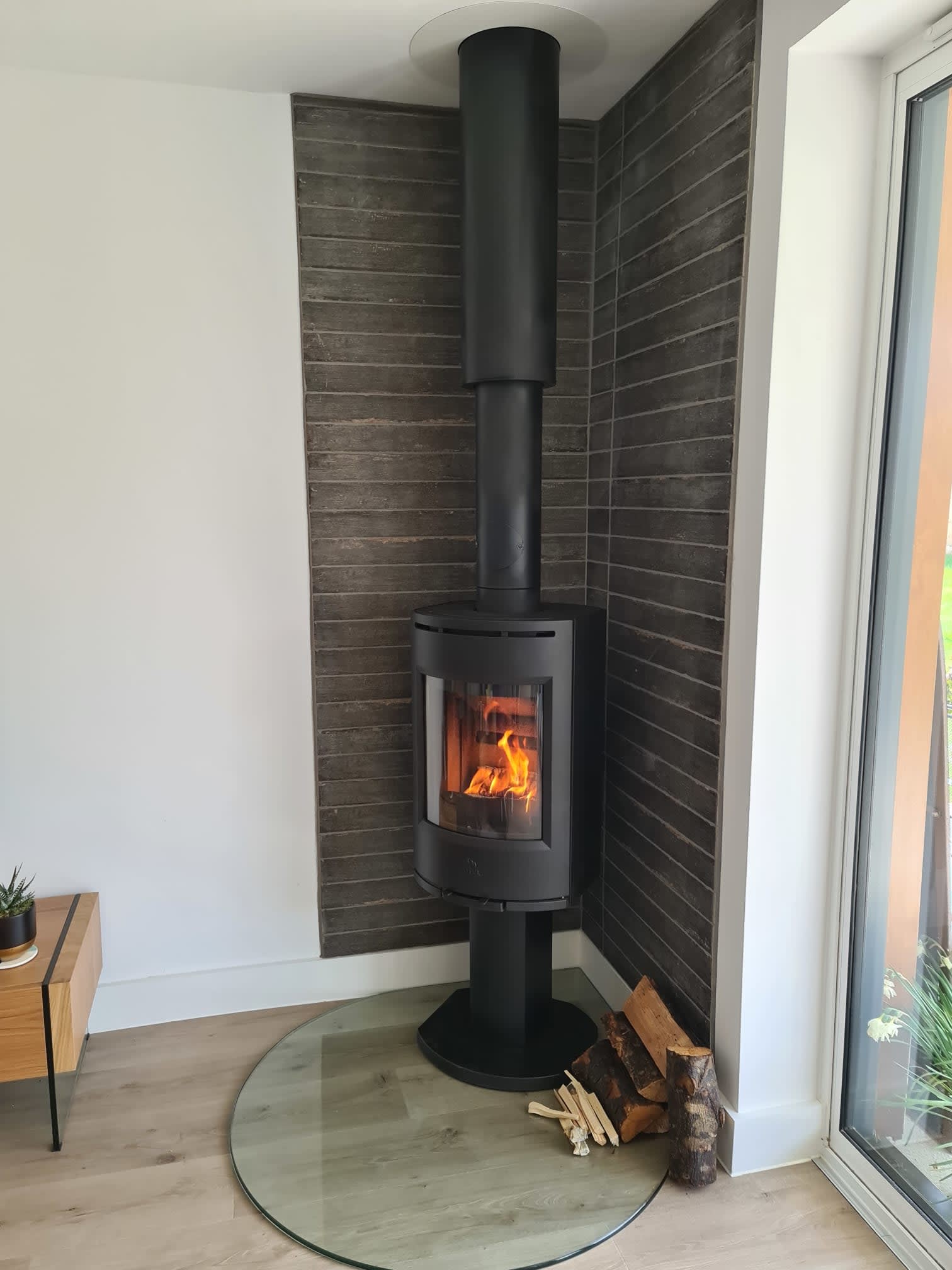 The Fireplace Room Ltd Wimborne 01425 471147