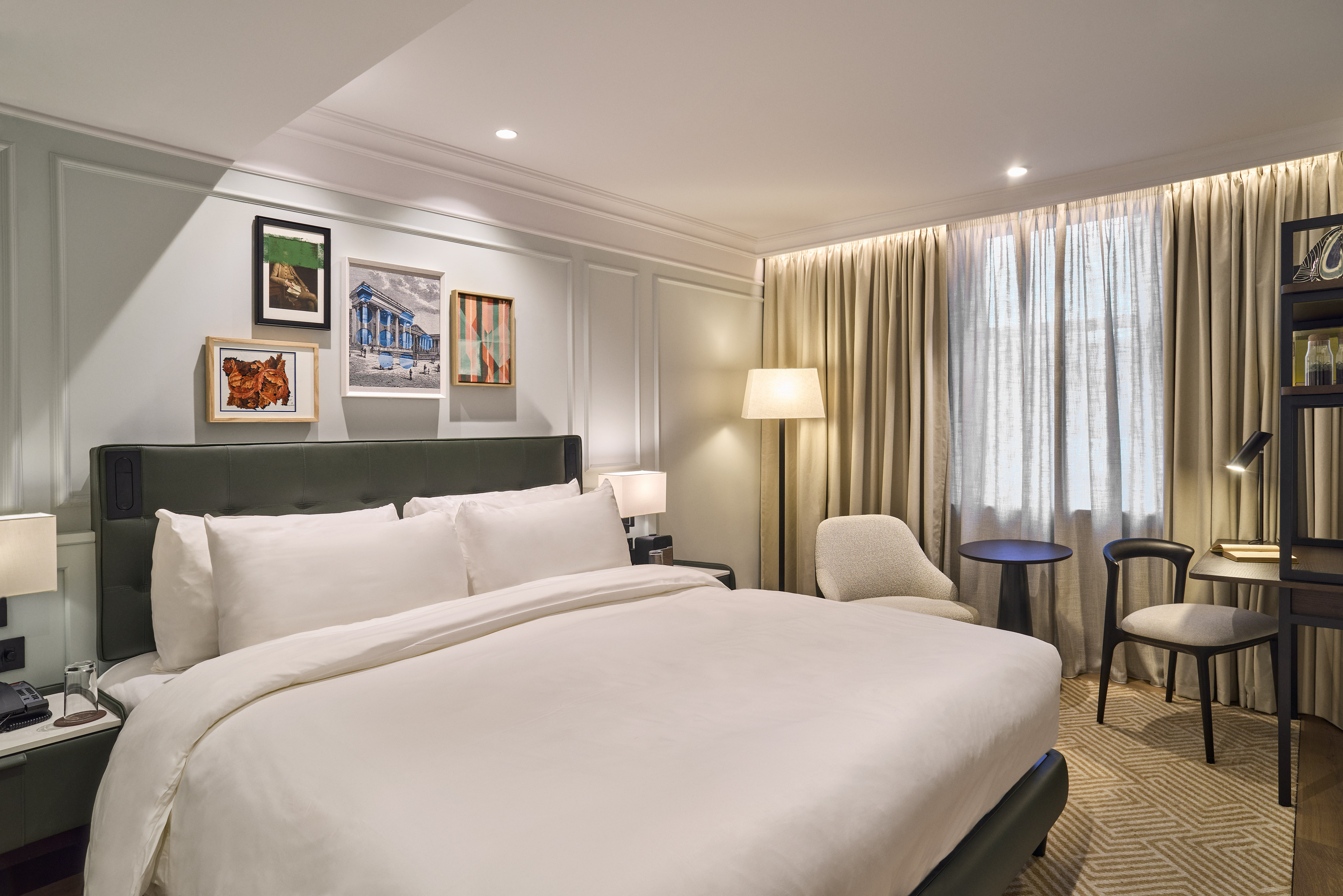 Radisson Blu Hotel, London Bloomsbury - Superior King Room