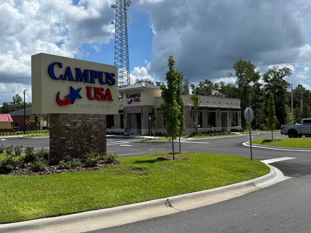 Images CAMPUS USA Credit Union