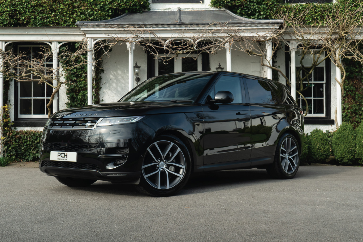 Images Browns Chauffeur Ltd