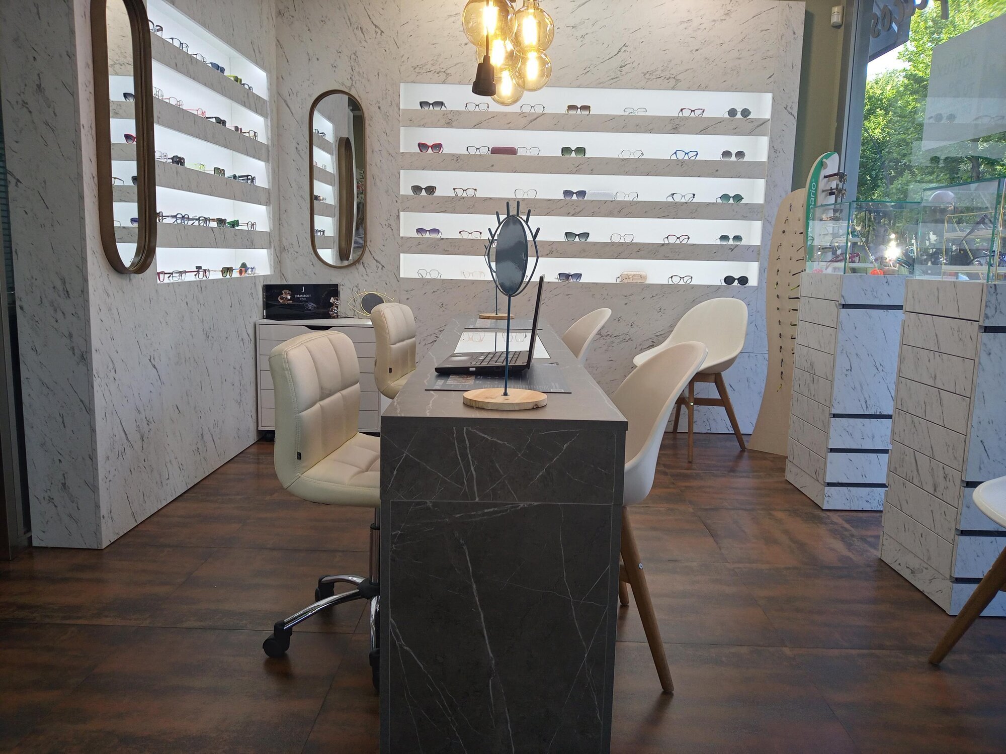 Images Admira Opticos