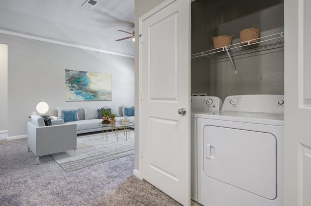 Images Creekside at Greenlawn Apartment Homes