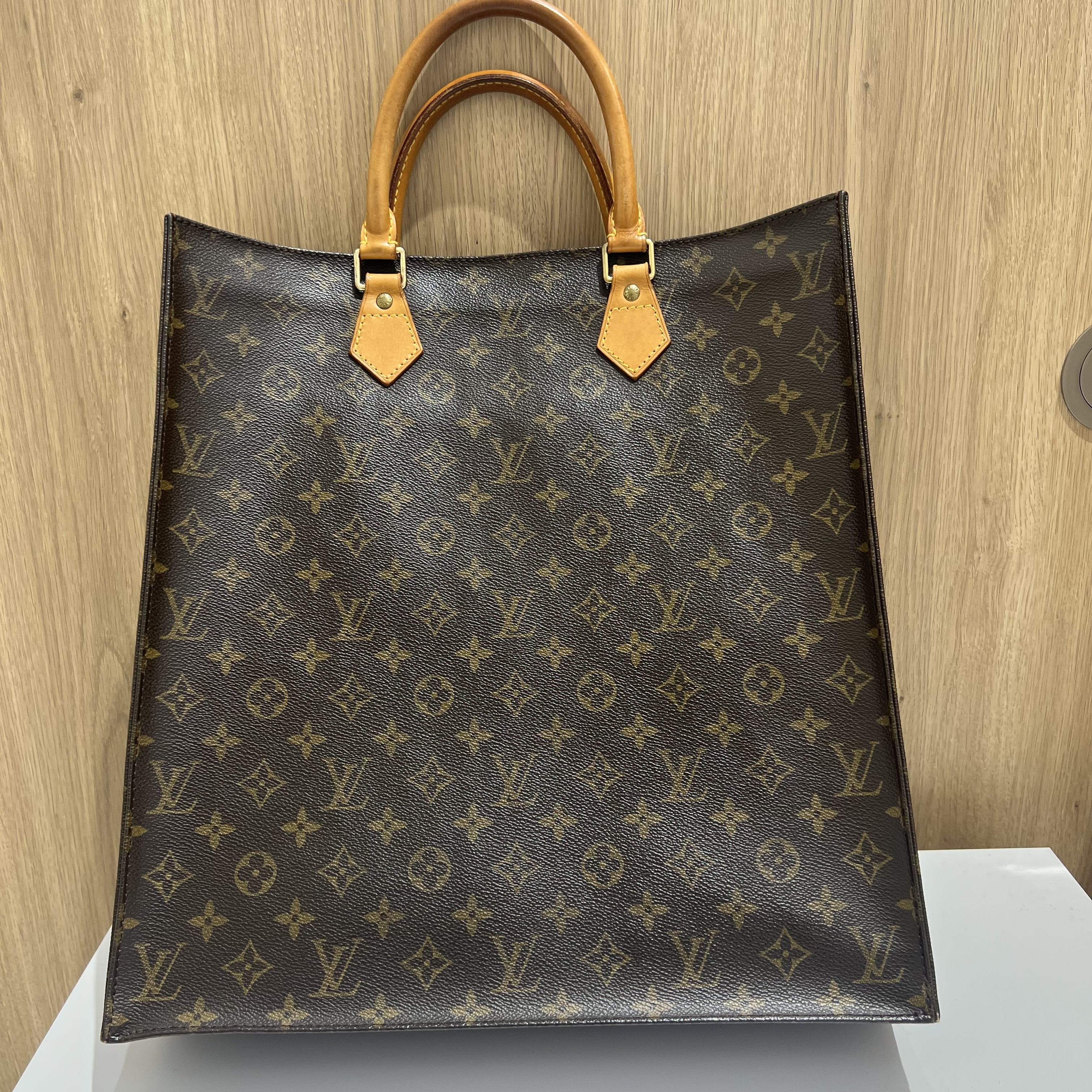 Images KOMEHYO（コメ兵）買取センターららぽーと安城