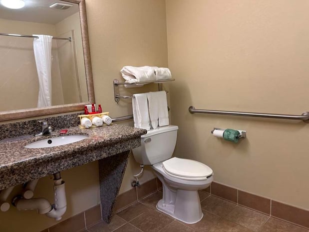 Images Express Inn Leesville Ft Johnson, SureStay Collection by Best Western