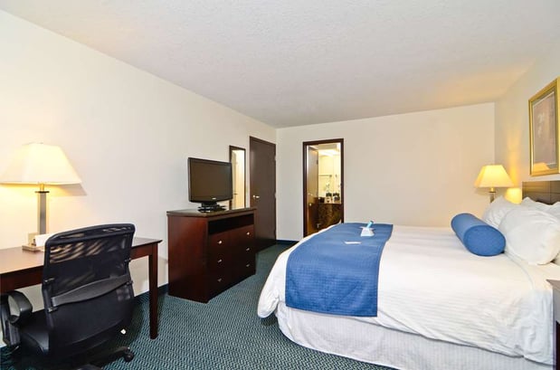 Images Best Western Gas City