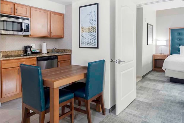 Images Homewood Suites by Hilton St. Louis - Galleria
