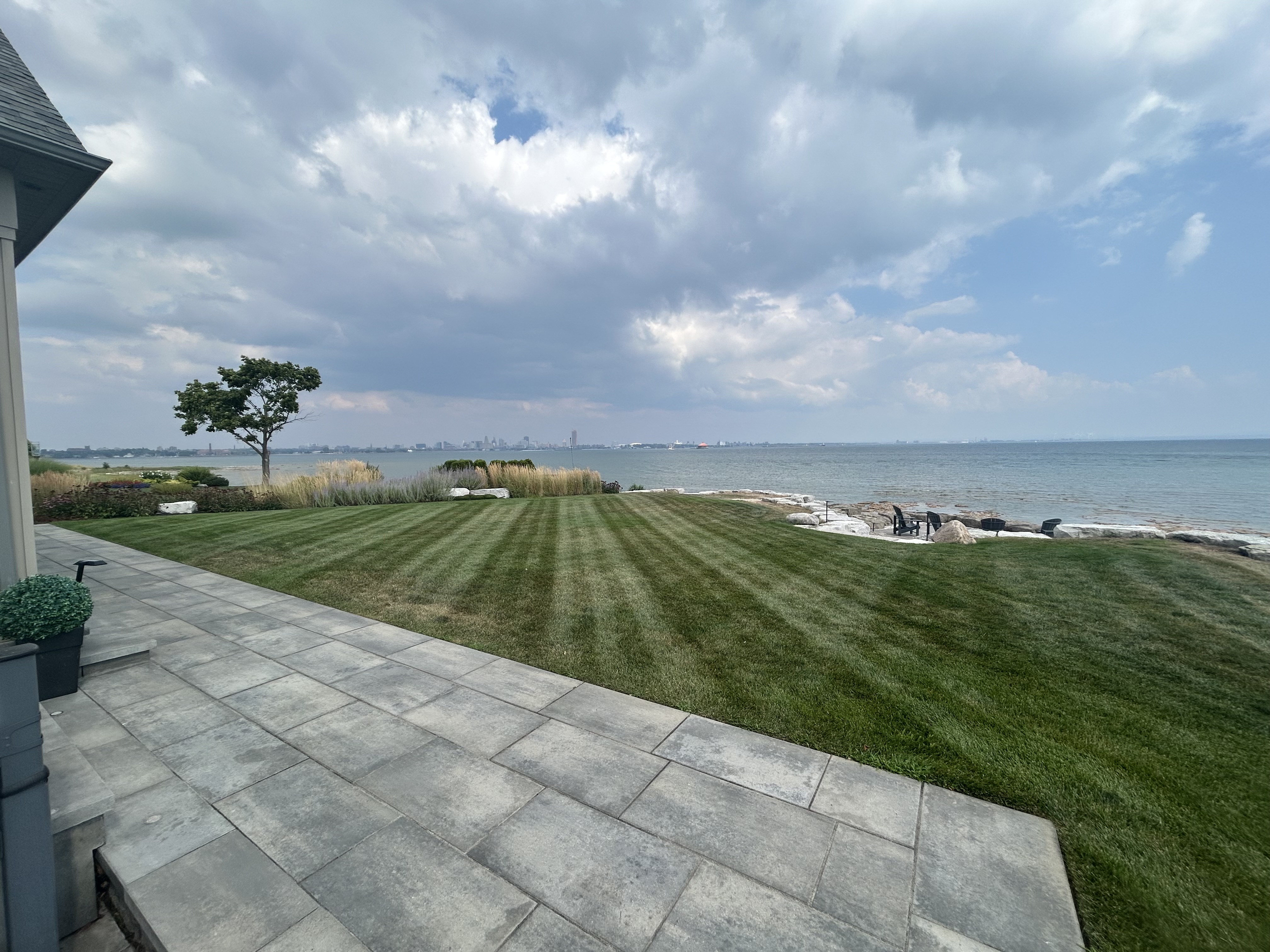 Images VanDuzen Lawn Care