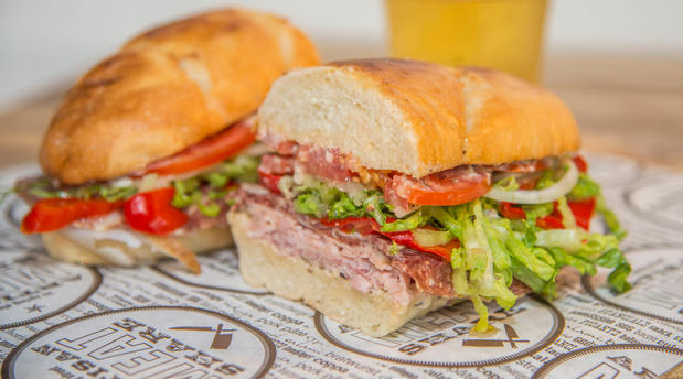 Images Mario's Pizzeria & Ristorante