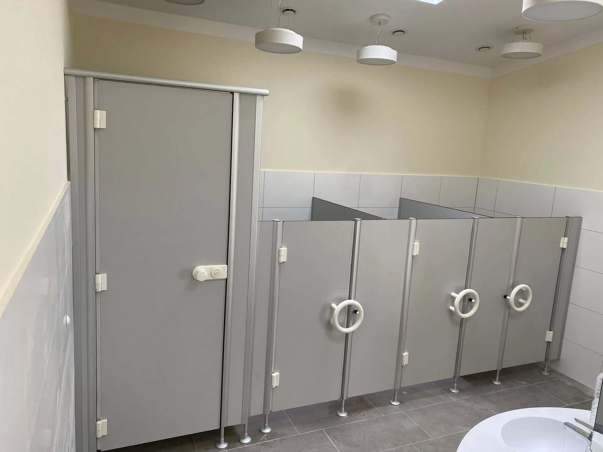 Bilder Holzheier Trennwandbau