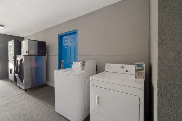 Images SureStay by Best Western Manning