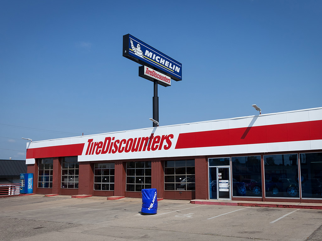 Tire Discounters on 1446 E Galbraith Rd in Cincinnati