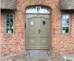 Malerbetrieb Jensen, Uhlebüller Dorfstraße 161 in Niebüll