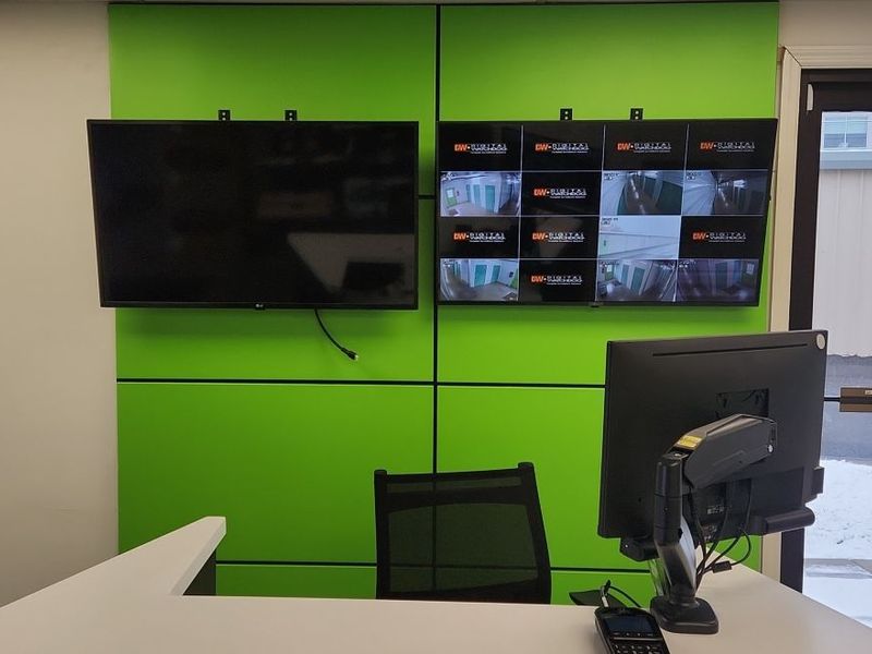 Images Extra Space Storage