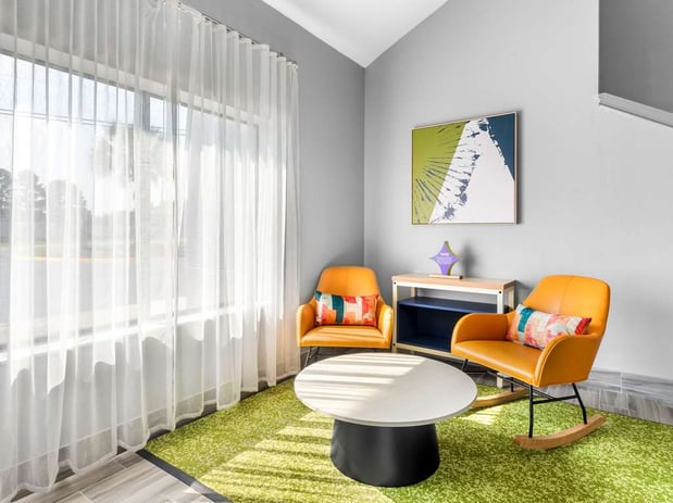 Images Spark by Hilton Augusta