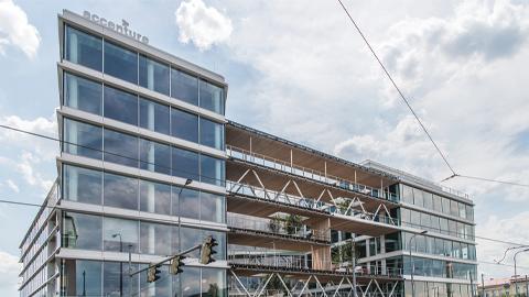 Accenture Visionary Office