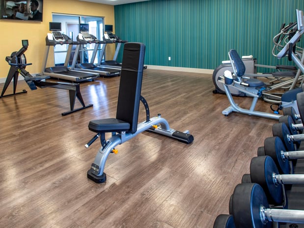 Images Holiday Inn Express & Suites Oklahoma City Airport by IHG