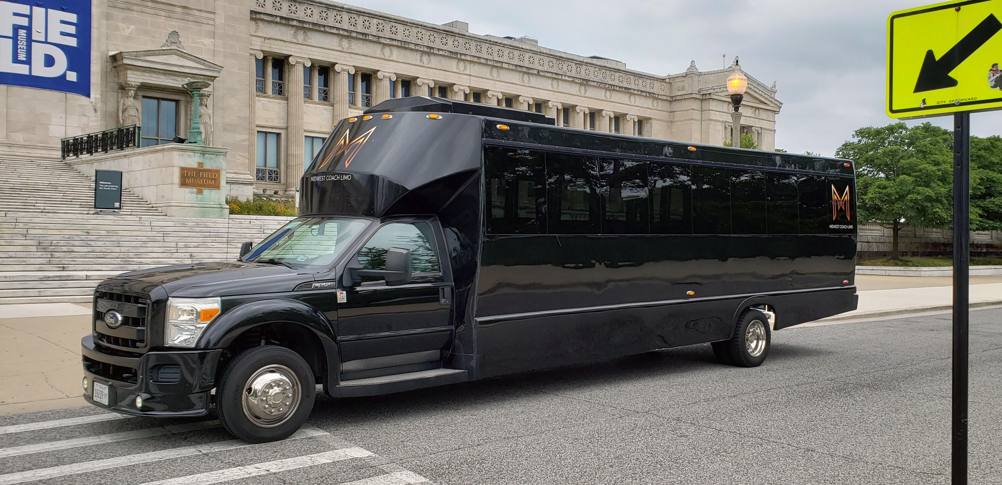 Midwest Coach Limousine Photo