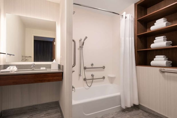 Images Hilton Garden Inn Long Island City New York
