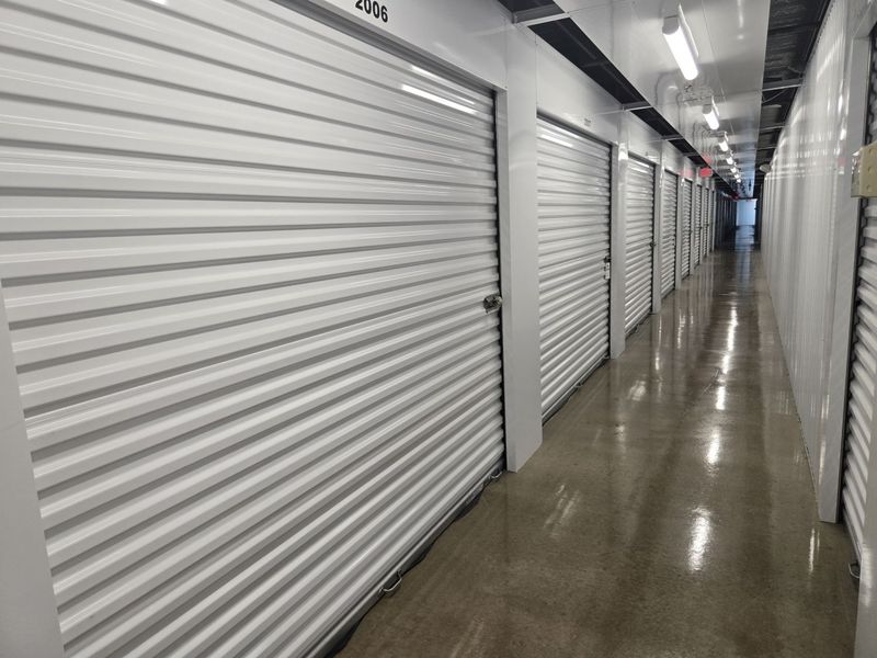 Images Extra Space Storage
