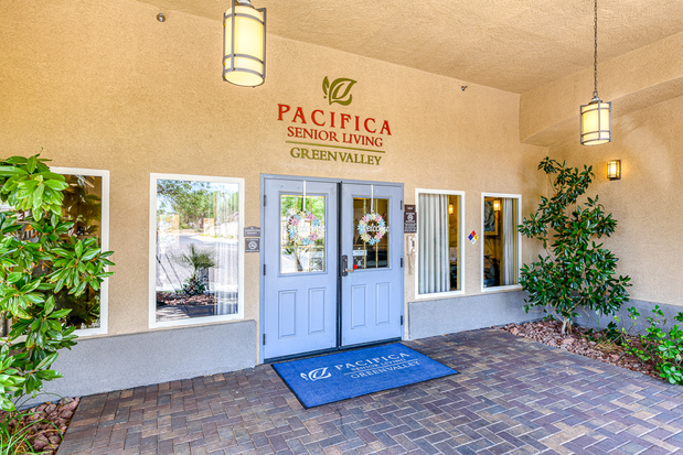 Images Pacifica Senior Living Green Valley