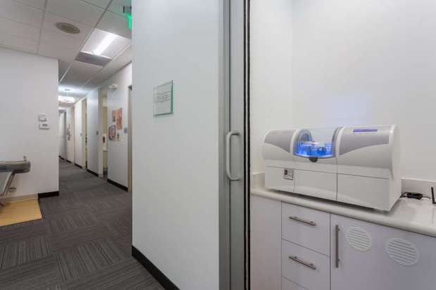 Images Dentists at Midtown