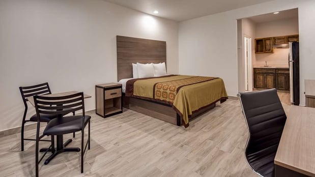 Images SureStay by Best Western Baytown