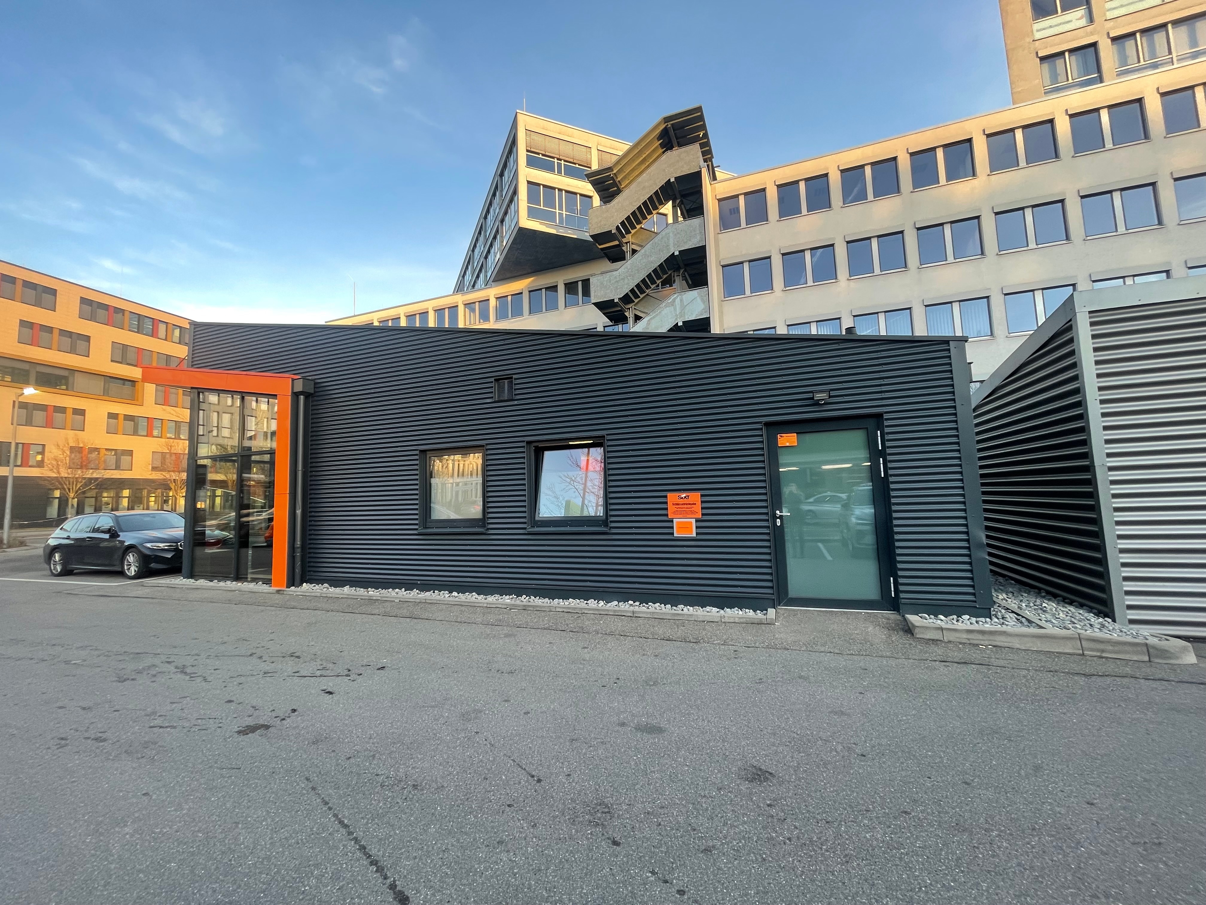 SIXT Mietwagen & Transporter mieten Stuttgart Vaihingen, Industriestr. 26 in Stuttgart