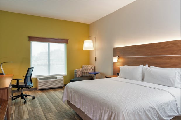 Images Holiday Inn Express & Suites Hagerstown by IHG