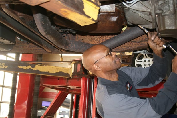 Images Rad Air Complete Car Care and Tire Center - Fairlawn