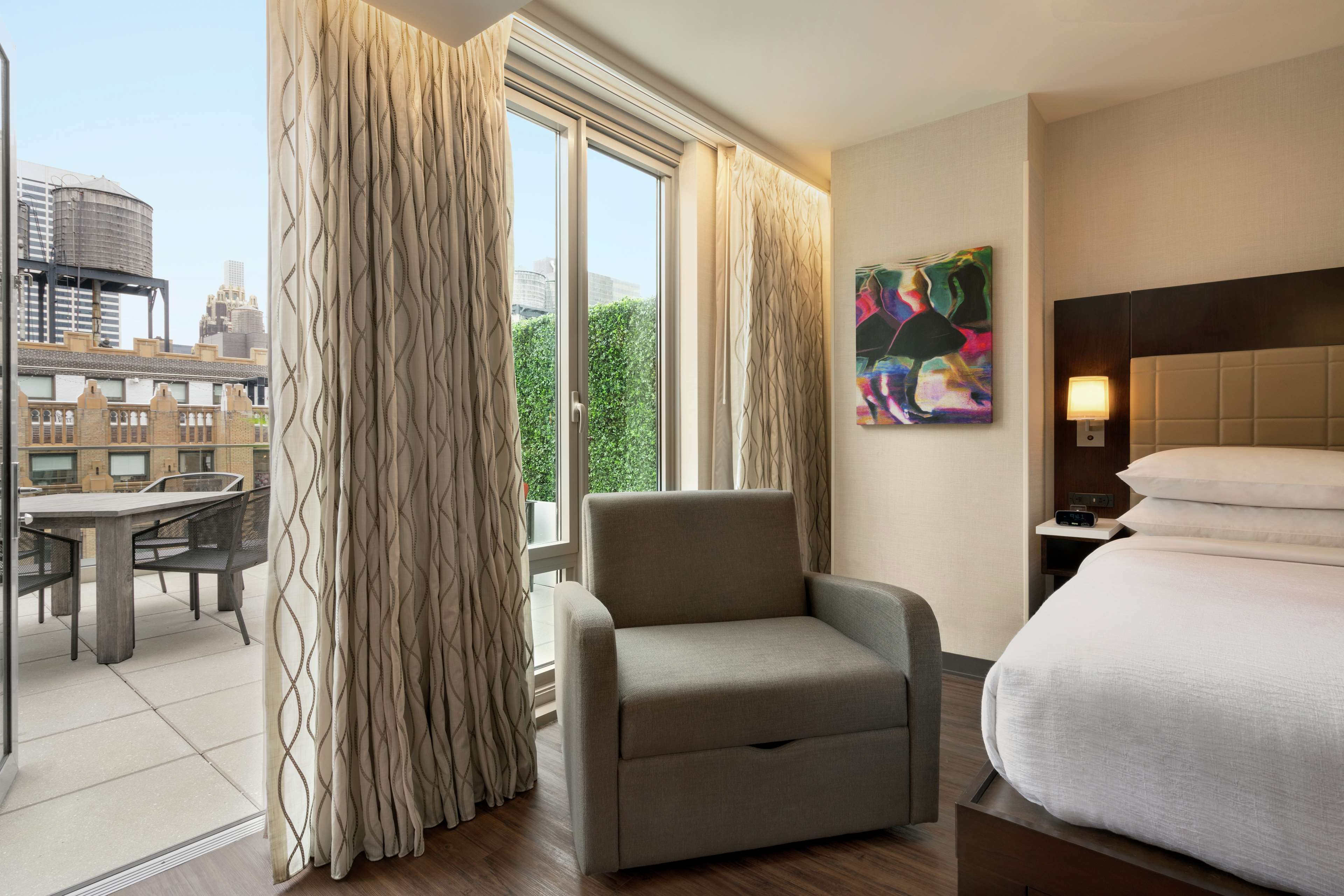 Guest room