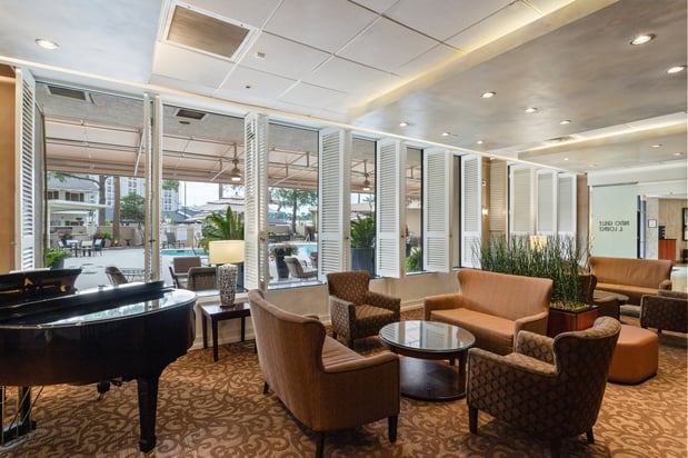 Images Crowne Plaza Executive Center Baton Rouge by IHG