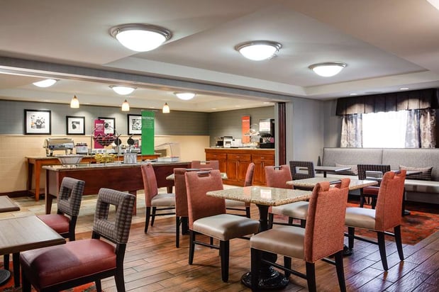 Images Hampton Inn Dubuque