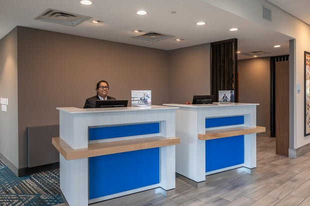 Images Holiday Inn Express & Suites Gainesville - Lake Lanier Area by IHG