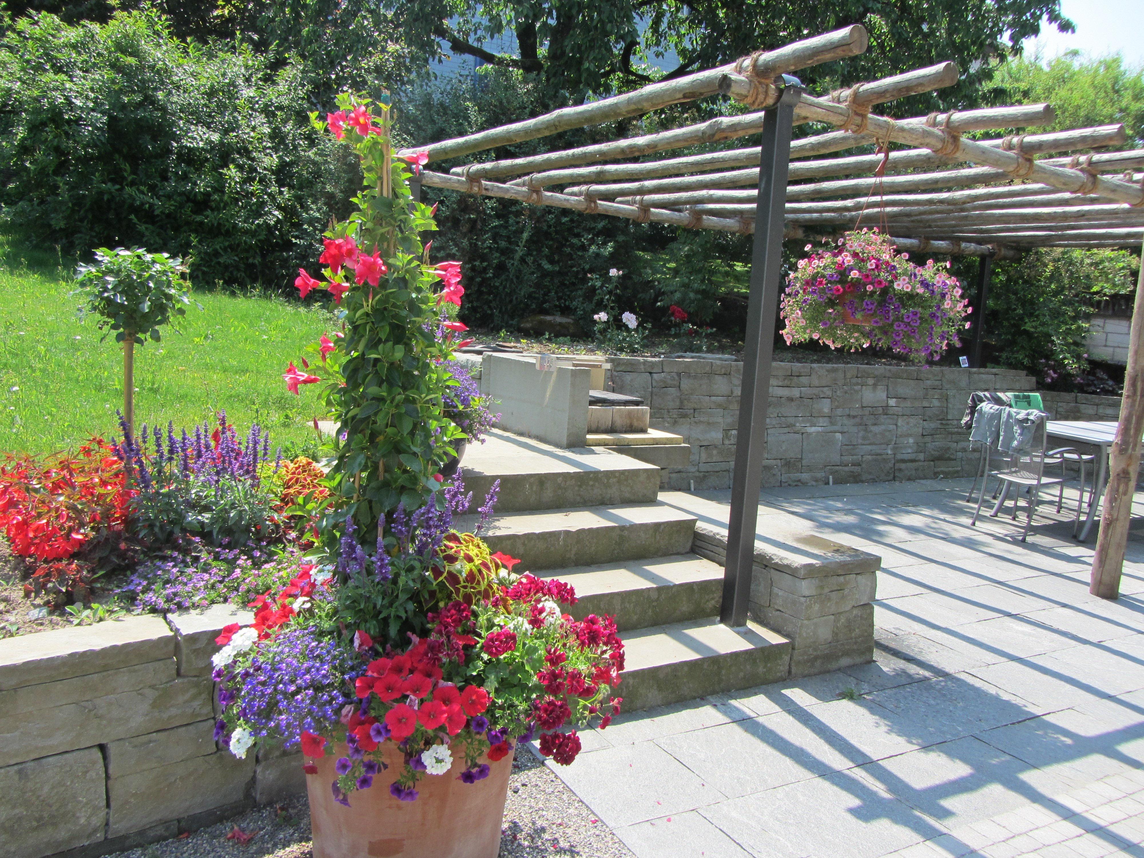 Gartenbau Mäder AG, Mesmerenweg 4 in Thal