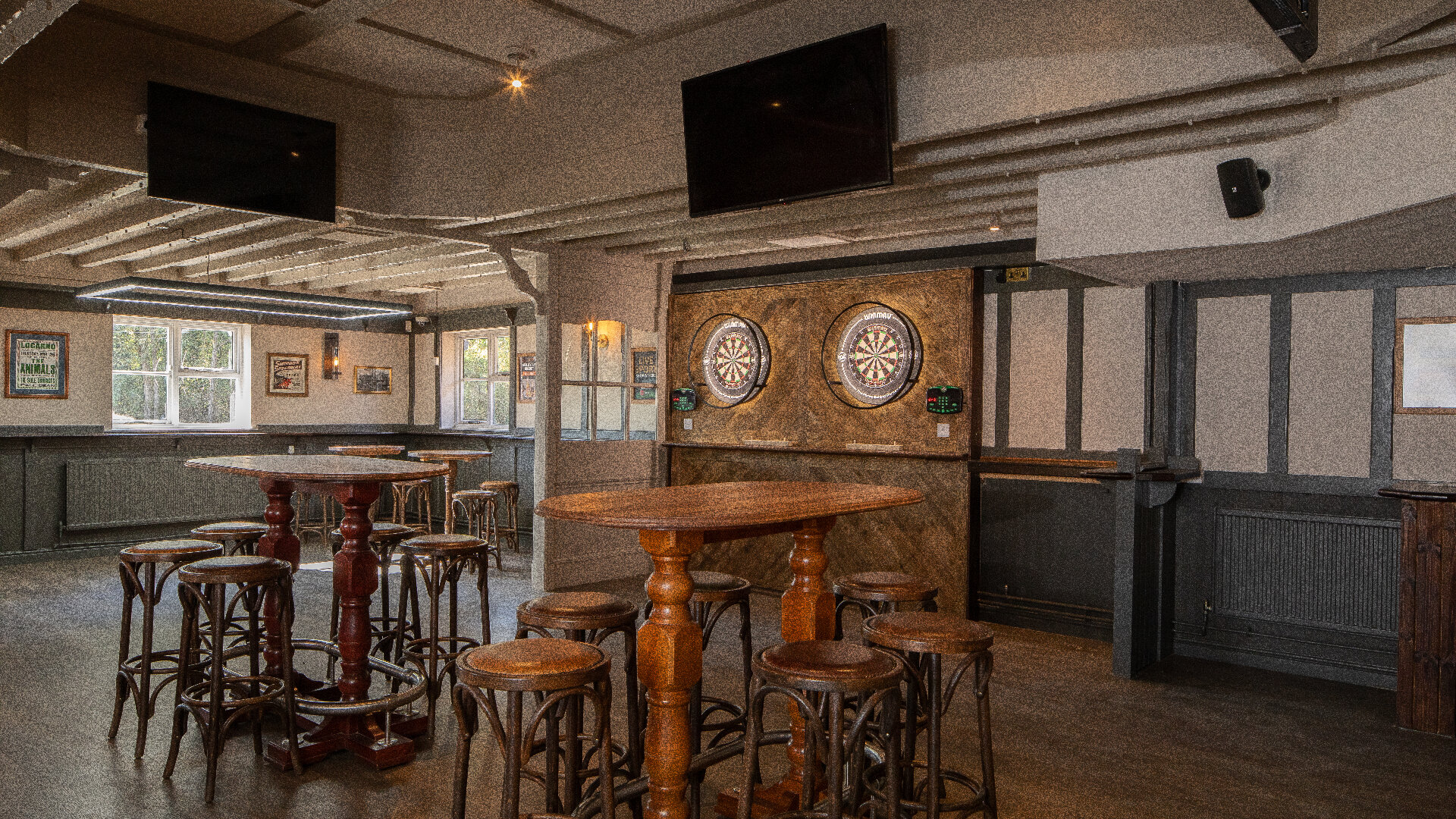 Images The Village Inn