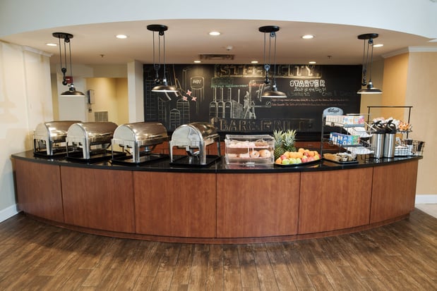 Images Holiday Inn Birmingham-Airport by IHG