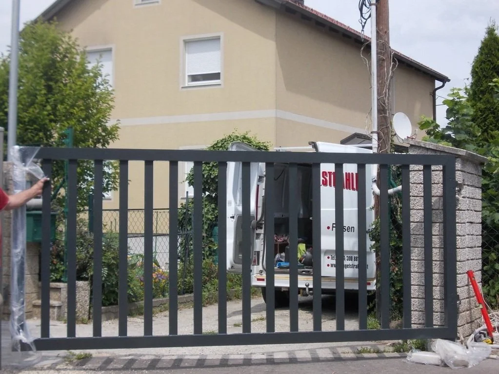 PAT Metall Stefan Tröstl, Neuwaldegger Straße 1 in Wien