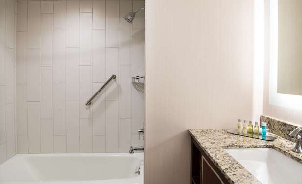 Images DoubleTree by Hilton Hotel Portland