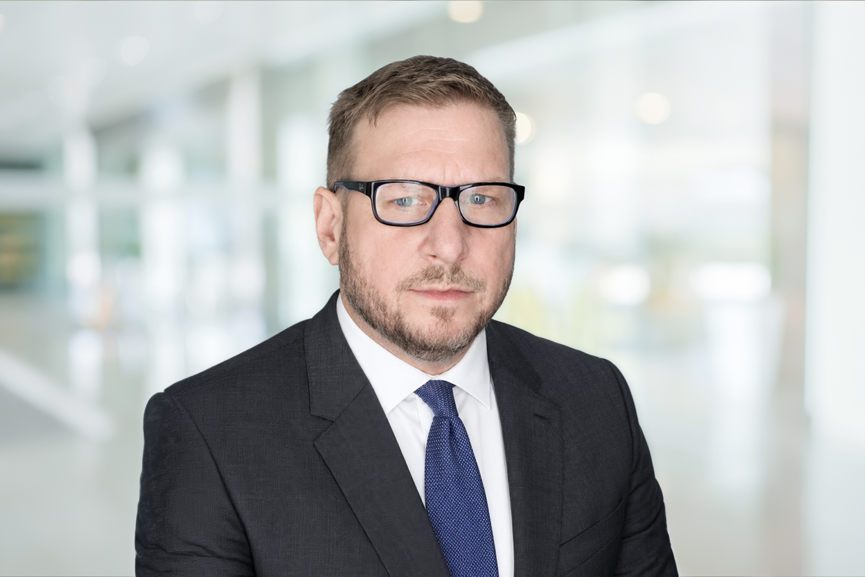 advisor headshot